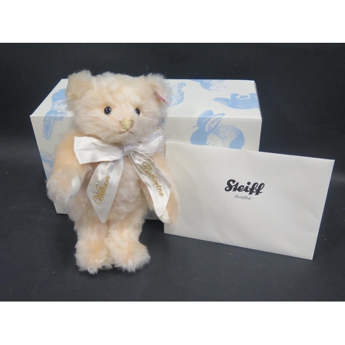 1573 - A Steiff William & Catherine Royal Wedding Teddy Bear, 27cm, 31/1500, boxed with COA