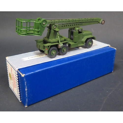 190 - A Dinky Toys No. 667 Missile Servicing Platform Vehicle. Near mint with excellent blue stripe box wi... 