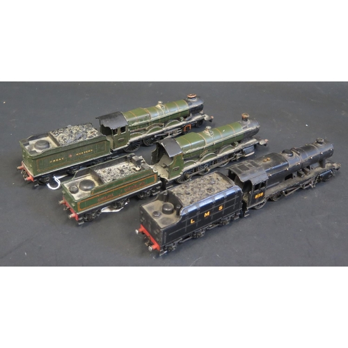 322 - Three Hornby Dublo OO Gauge Locomotives and Tenders including LMS 8158, Great Western Rougemont Cast... 