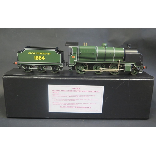 332 - A Bassett-Lowke O Gauge BL99003 Southern Railway Maunsell 'N' Class 2-6-0 Mogul '1864' Limited Relea... 