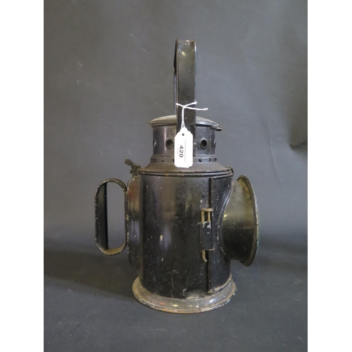 420 - A BLADON Railway Lamp