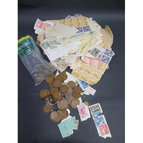 614B - A Bag of GB Coins including Crowns, Shillings, Sixpence, Threepence and Pennies, etc and loose stamp... 