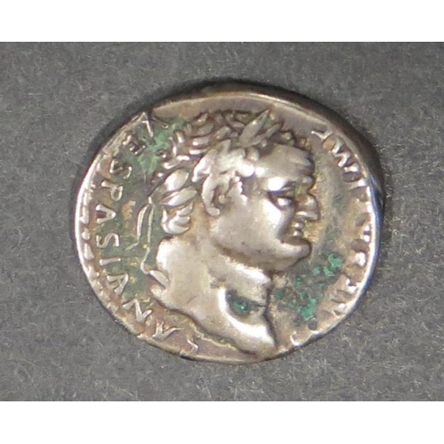 635 - A Roman Empire Emperor Vespasian Silver Denarius, 18mm, 3.5g