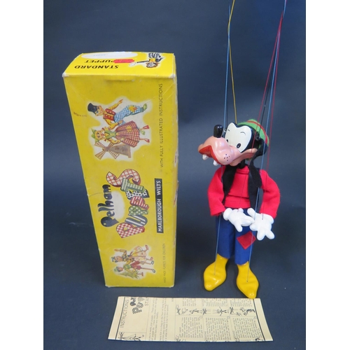 91 - A Pelham Puppet Disney Goofy in Box