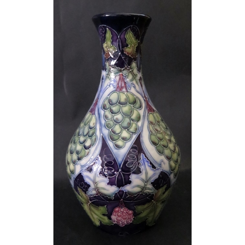 1153 - A Modern Moorcroft Sonoma Vase, 372/8, Rachel Bishop Catalogue, 2004, 20.5cm