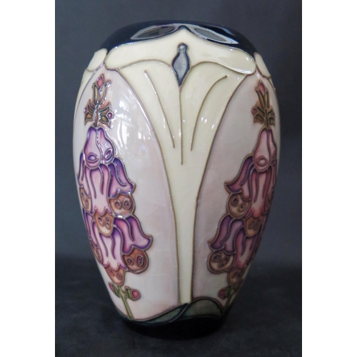 1176 - A Modern Moorcroft Foxglove Vase, 102/7, Rachel Bishop catalogue, 1995, 18cm