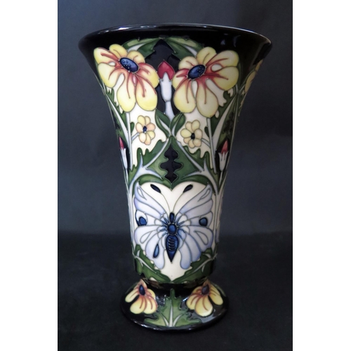 1177 - A Modern Moorcroft Golden Daisy Vase, 87/9, Rachel Bishop catalogue dated trial, 2012, 22.5cm