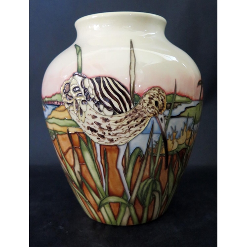 1179 - A Modern Moorcroft Call of The Curlew Vase, 216/8, Kerry Goodwin catalogue RSPB collection dated tri... 