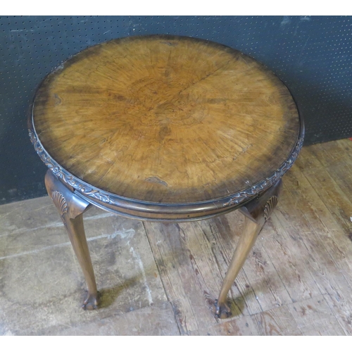 1277d - A Burr Walnut Centre Table, 66cm diam.