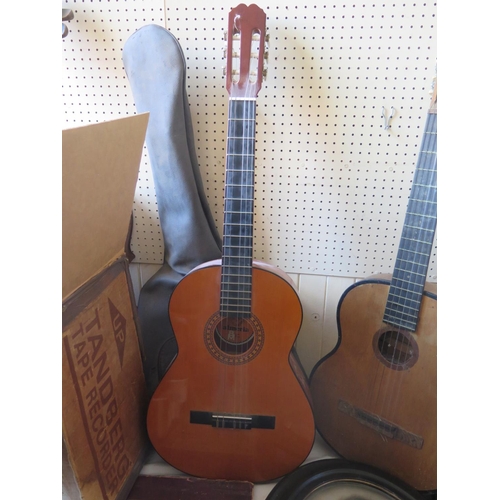 1576 - An Almeria Spanish Guitar with soft case