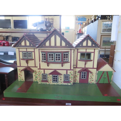 1639 - A Vintage Dolls House, 96.5cm diam.