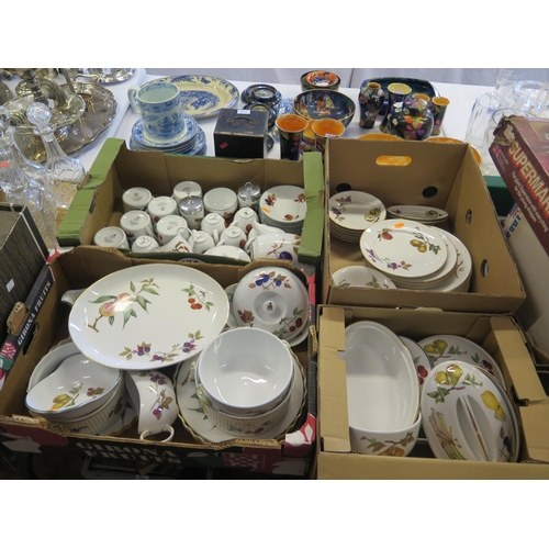 1690 - A Large Selection of Royal Worcester Evesham and Evesham Vale Table Ware