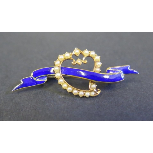 321 - A Victorian Unmarked Cased 15ct Gold, Enamel and Pearl Heart Brooch, 42mm, 3.9g