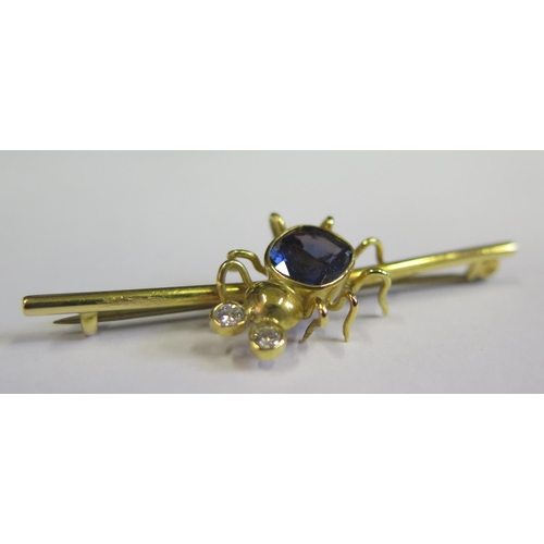 333 - An 18ct Gold, Sapphire and Diamond Bug Brooch, sapphire 8x7mm, 52mm, 5g