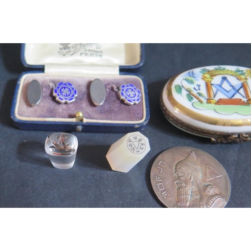 703 - A Collection of Masonic Items including Genève Temple Maçonnique 1898 (silver), glass seal, silver c... 