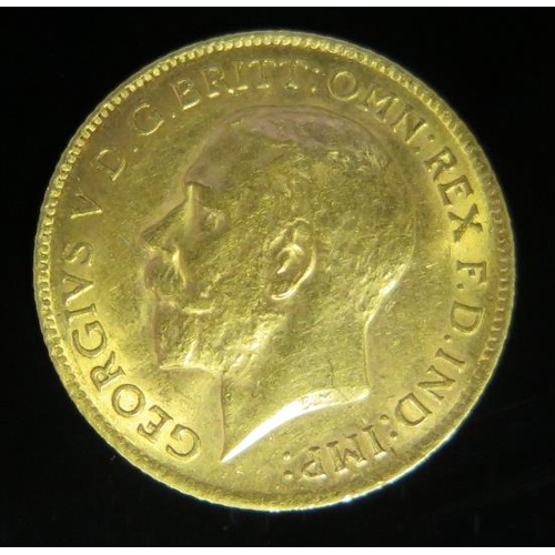 709a - A George V 1914 Gold Half Sovereign