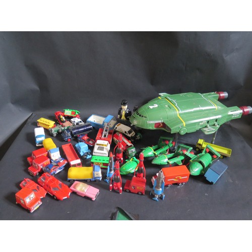 1812 - A Collection of Diecast and other toys including Thunderbirds, Matchbox, Vanguards etc.