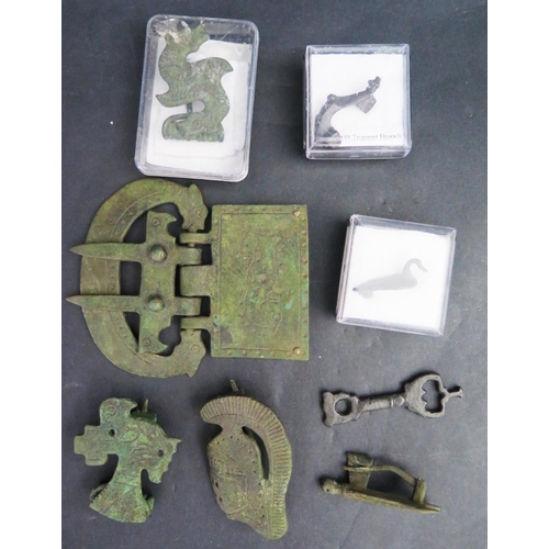 553 - A Selection of Bronze Artefacts