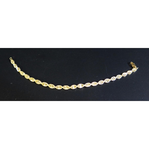 116 - A 14K Gold Bracelet 4.5g