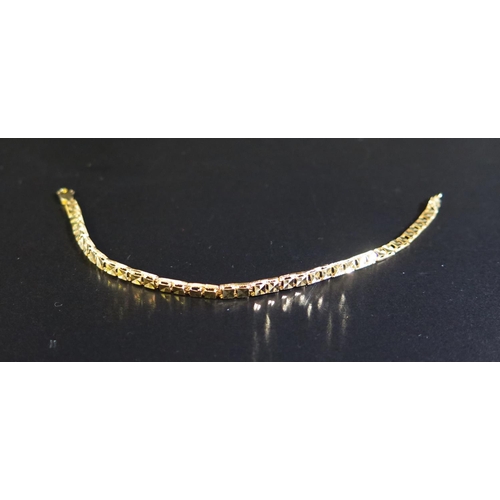 117 - A 14K Gold Bracelet, 4.3g