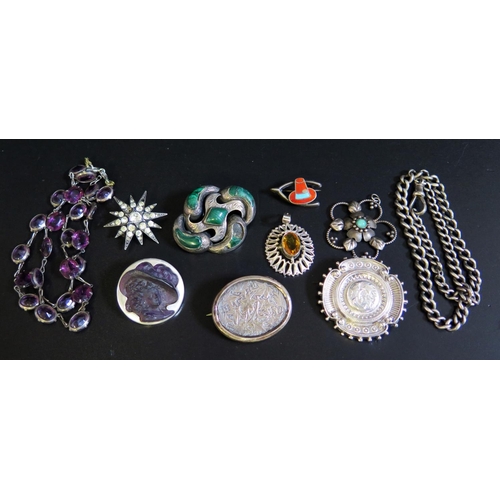 124 - A Selection of Antique and other Silver Jewellery