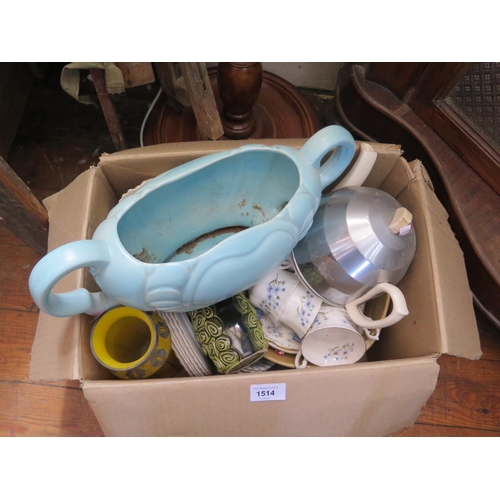 1514 - A Box of Oddments including Richmond Tea Ware