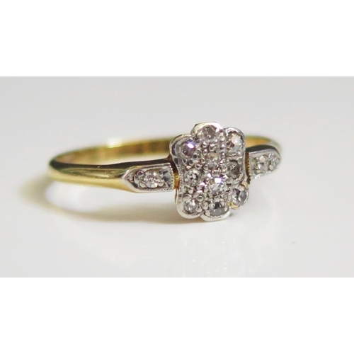 240 - An 18ct Gold and Diamond Ring, size O, 2.1g