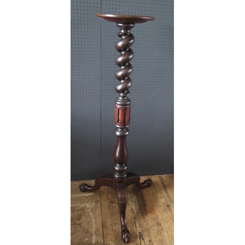 1419 - A Late Victorian Mahogany Barley Twist Torchere