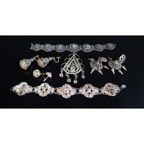 149 - A Selection of Silver Filigree Jewellery