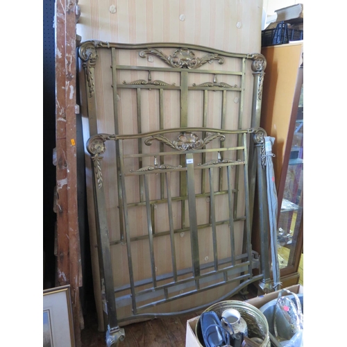 1494 - A Vintage 3ft. Brass Bed