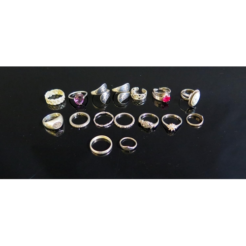 151 - Seventeen Silver Rings, 38g