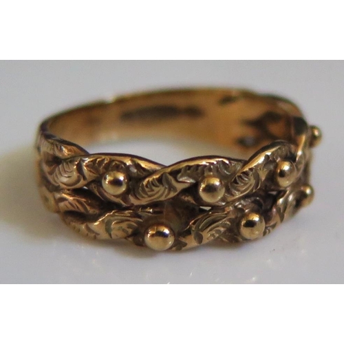 221 - A 9ct Gold Ring, size L.5, 3.7g