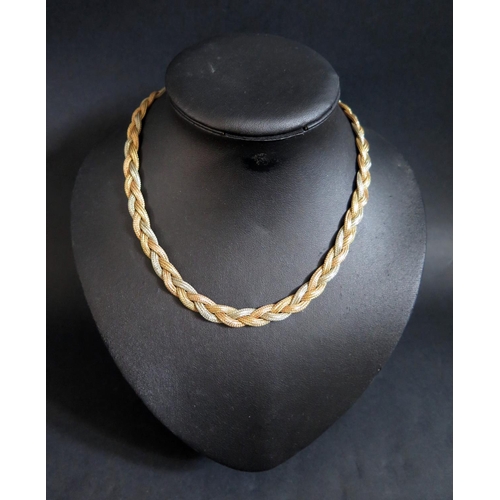 318 - An 18ct Gold Tri Colour Necklace, 46cm, 31.1g