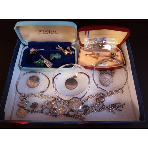 62 - A Selection of Silver and other Jewellery