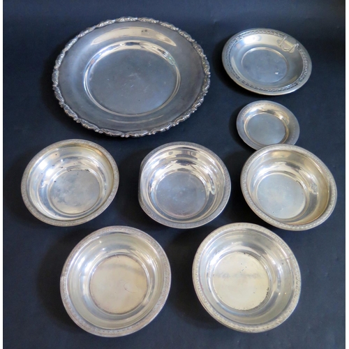 749b - A Set of Five Egyptian .900 Silver Bowls (12cm diam.) and three silver dishes, 924g