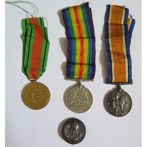 782 - A WWI Medal Pair awarded to 563040 SPR. A.L. ROBERTS. R.E., WWII Defence Medal and Services Rendered... 