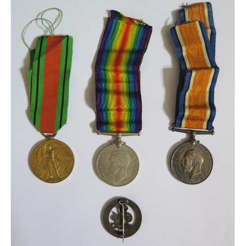 782 - A WWI Medal Pair awarded to 563040 SPR. A.L. ROBERTS. R.E., WWII Defence Medal and Services Rendered... 