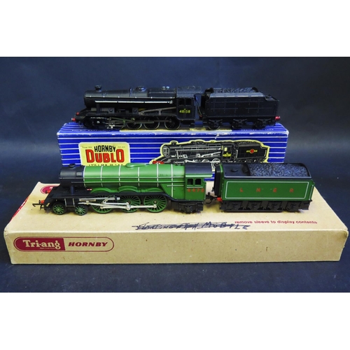 994 - A Hornby LT25 L.M.R. 8F 2-8-0 Freight Locomotive and Tender. Good but has been super-detailed in goo... 