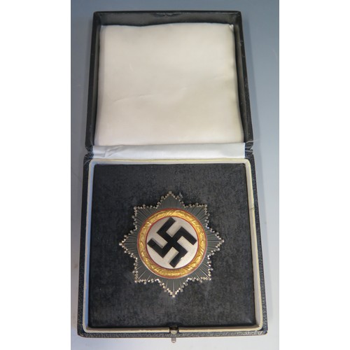 900 - A Cased War Order German Cross, no.134