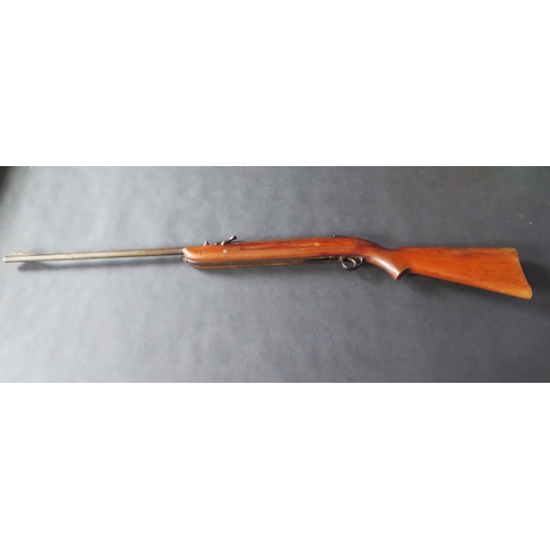 903 - BSA AIRSPORTER MK1 Air Rifle, 73.5cm Barrel.  Wood Stock.  135cm.