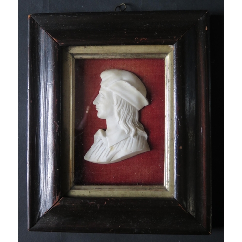 121 - A 19th Century Relief Bust of a Gentleman, framed & glazed, 22x18cm