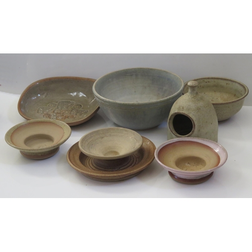 139f - A Selection of Studio Pottery including Susan Bennett