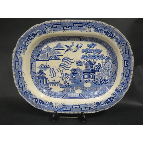 157b - A 19th Century Blue and White Willow Pattern Meat Platter, 46x36.5cm