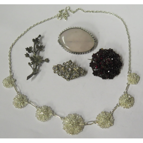 1720 - A Selection of Silver Jewellery including a garnet cluster brooch, rose quartz, etc.