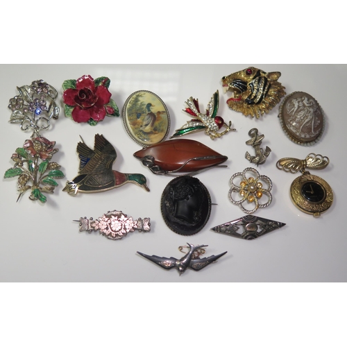1885 - A Selection of Victorian and later Costume Jewellery including silver