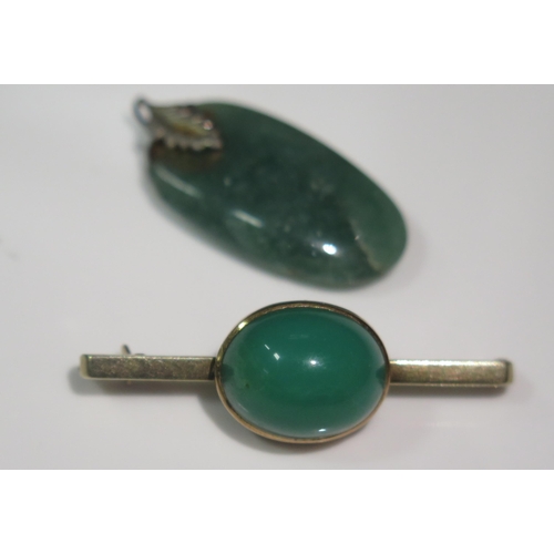 1888 - A 14K Yellow Gold and Cabochon Jadeite Mounted Brooch (39mm wide, 4.8g) and pendant