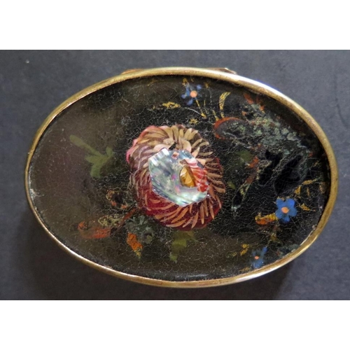 503 - A 19th Century Banded Agate and Papier Mache Snuff Box with mother of pearl inlay, 6.5x5cm