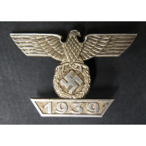 910 - A WWII Third Reich Bar to Iron Cross dated 1939, pin stamped L21