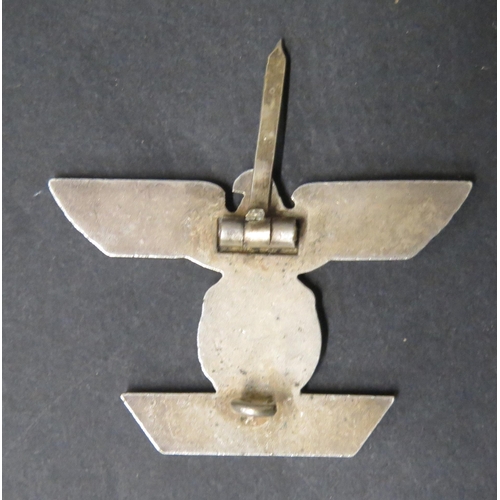 910 - A WWII Third Reich Bar to Iron Cross dated 1939, pin stamped L21