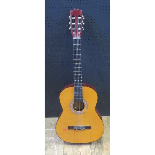 952 - A Classical Guitar